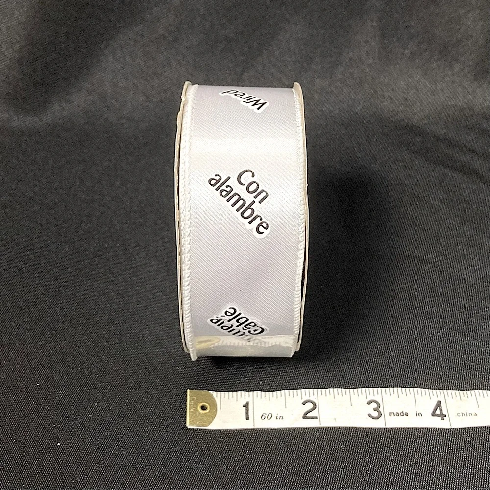 ⭐️ Offray Pearly White Wired Edge Gift Ribbon 1.5” x 540”